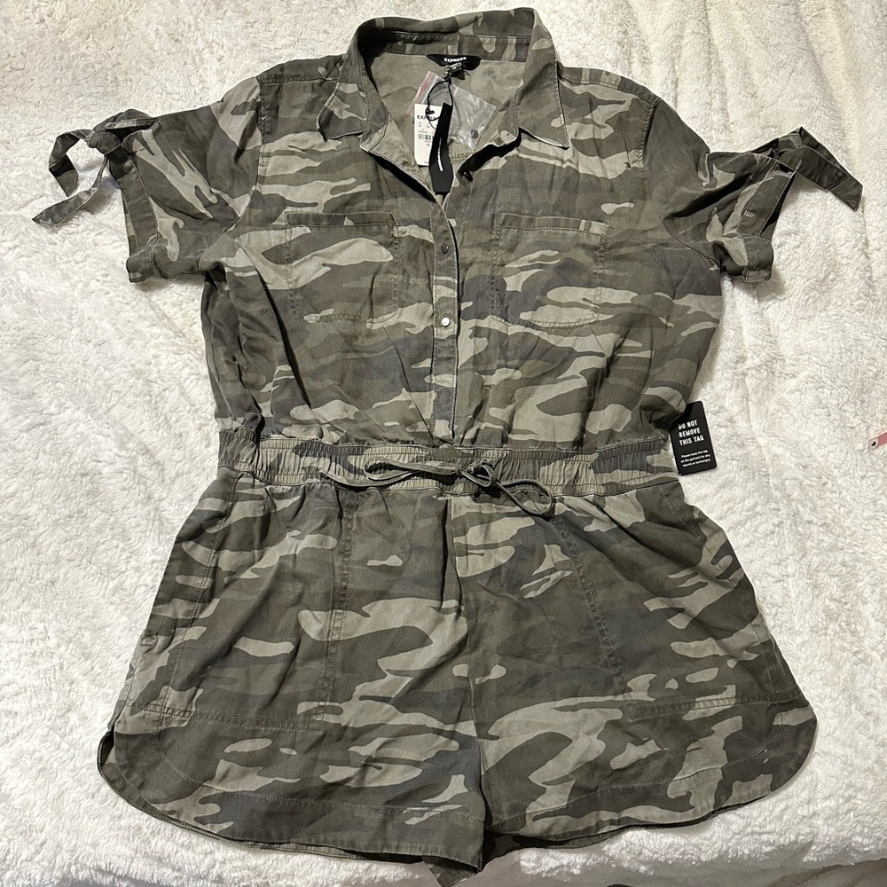 Express camouflage pattern button up romper. Tie waist